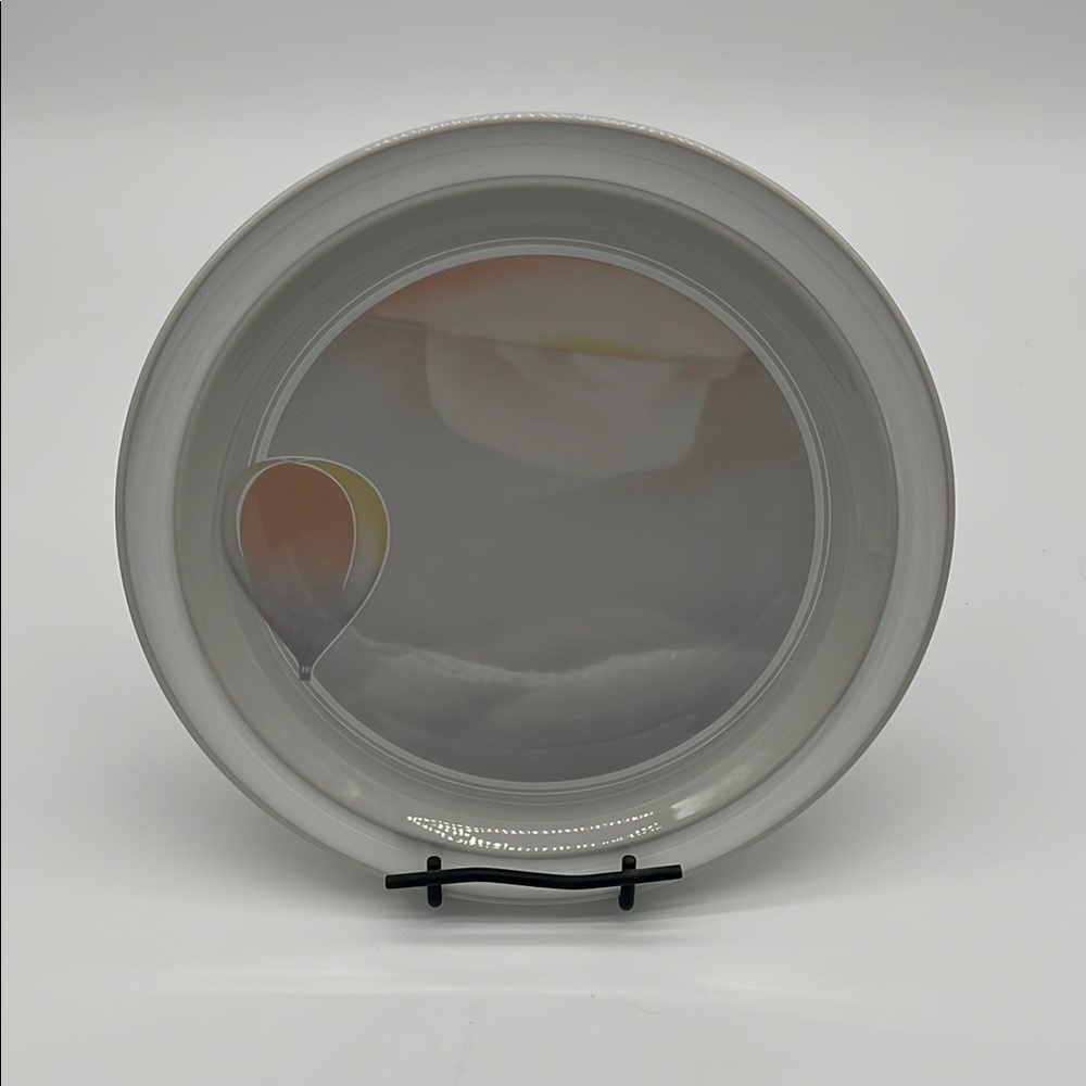 Noritake Stoneware Free Flight B981 Balloon 10.5in Dinner Plate